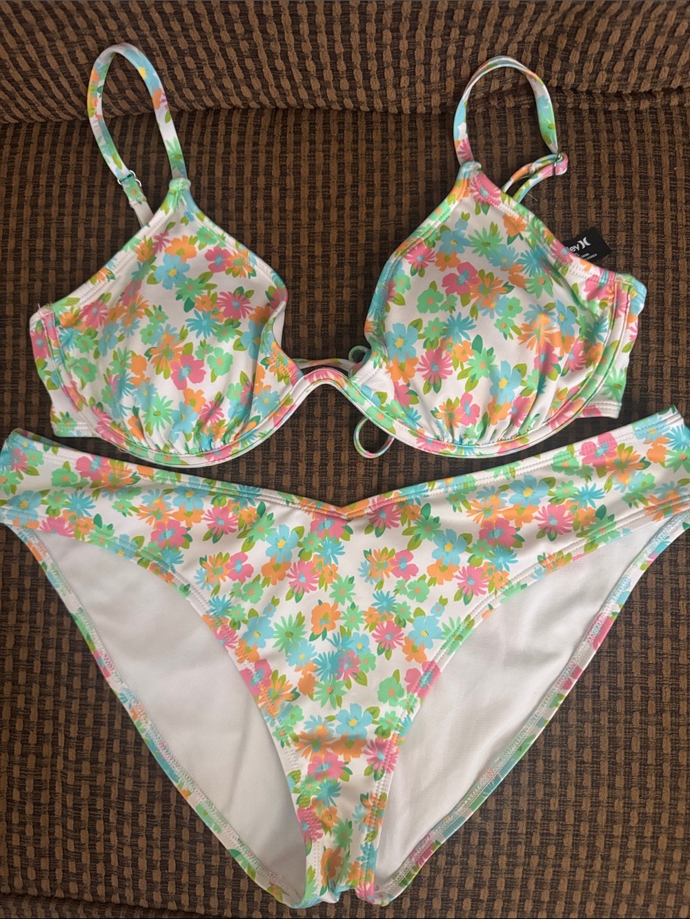 Hurley White Floral-Trim Bikini Top